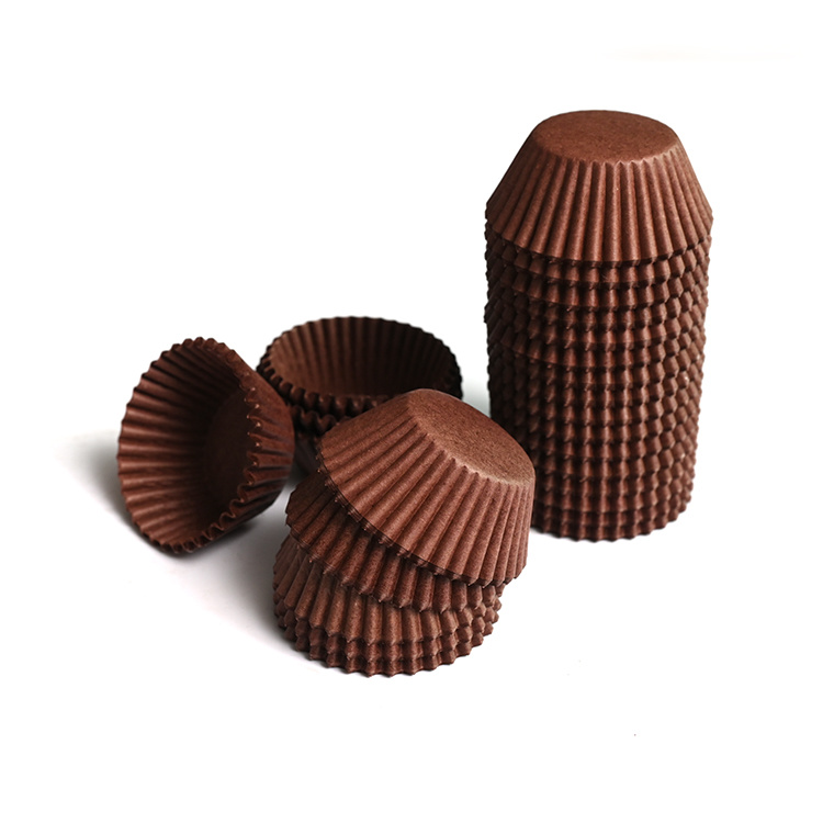 Coffee colored cake cup