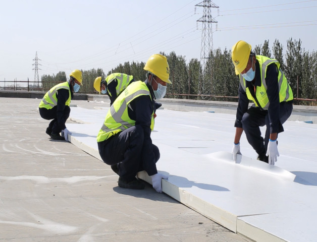 Structure of WiCi Waterproofing & Insulation Integrated Roofing Panel Structure of WiCi Waterproofing & Insulation Integrated Roofing Panel