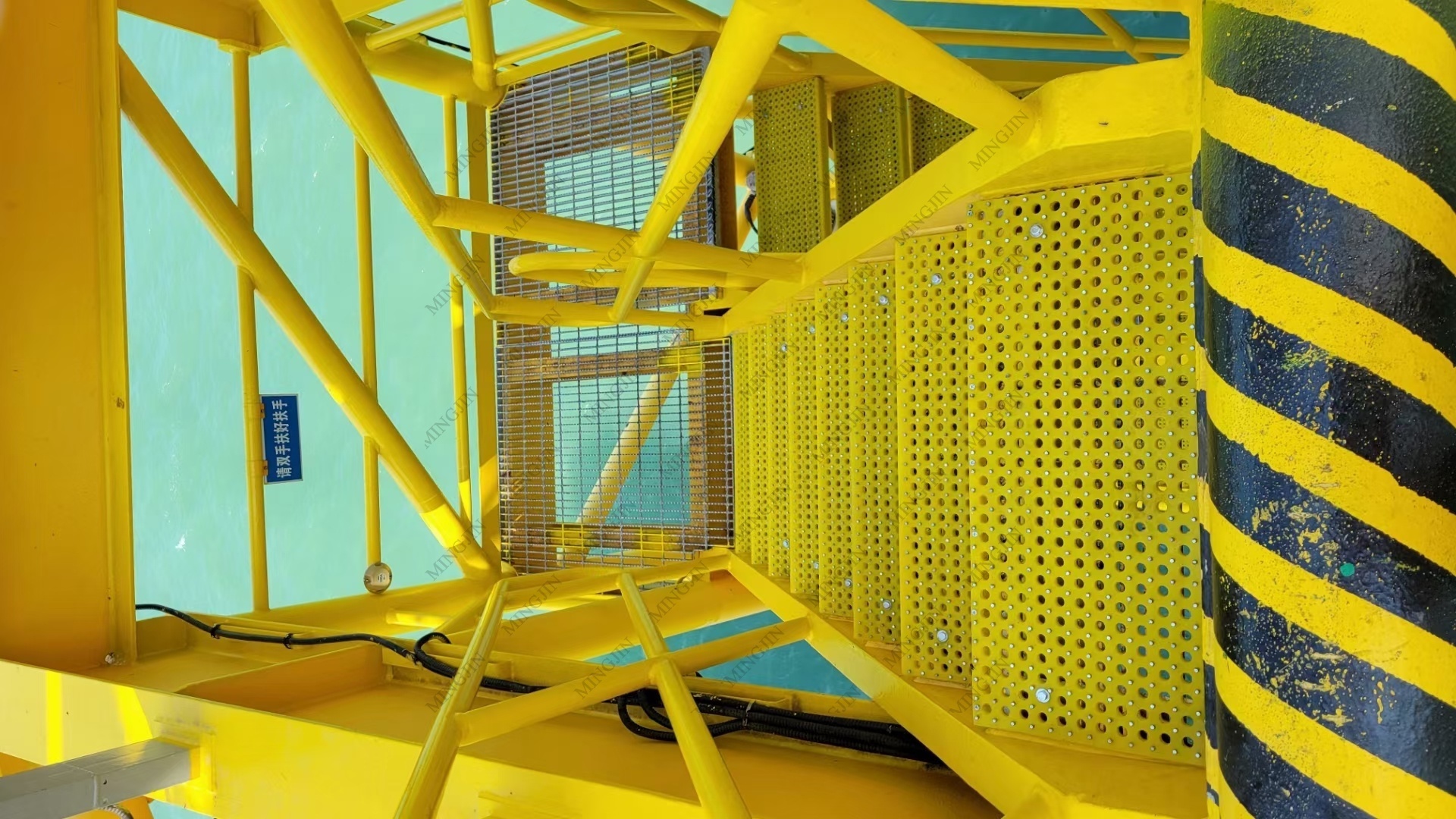 Anti-Slip Ladder Flooring Products for the Offshore Sector Anti-Slip Ladder Flooring Products for the Offshore Sector