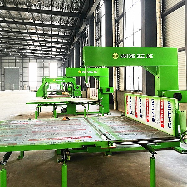 GZLQ-4L Vertical Foam Cutting Mac