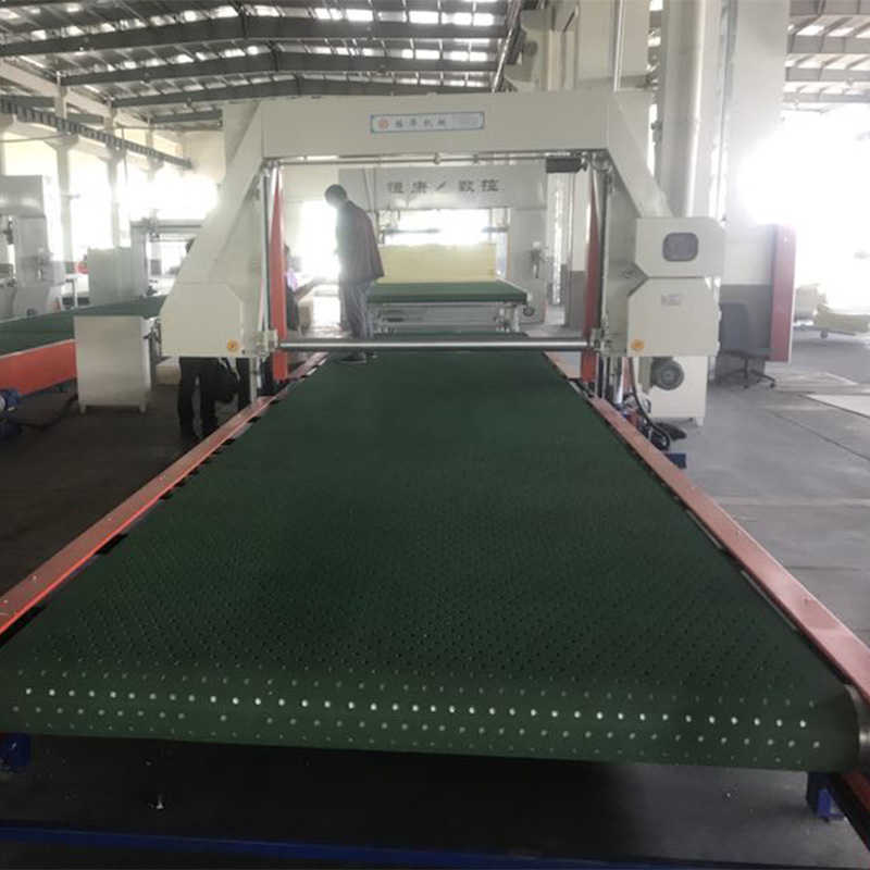 Wind-absorbing flat cutter