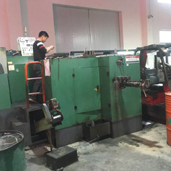 Four mold four cold pier machine Four mold four cold pier machine