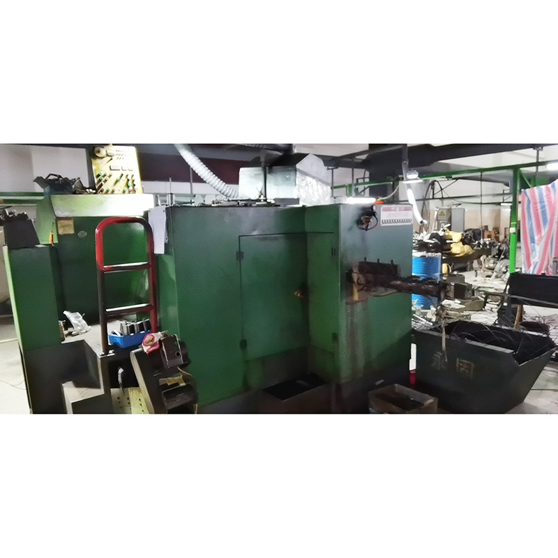 Five die five cold heading machine Five die five cold heading machine