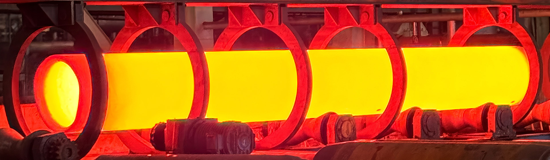 THE PRODUCTION PROCESS OF HOT ROLLED SEAMLESS PIPE