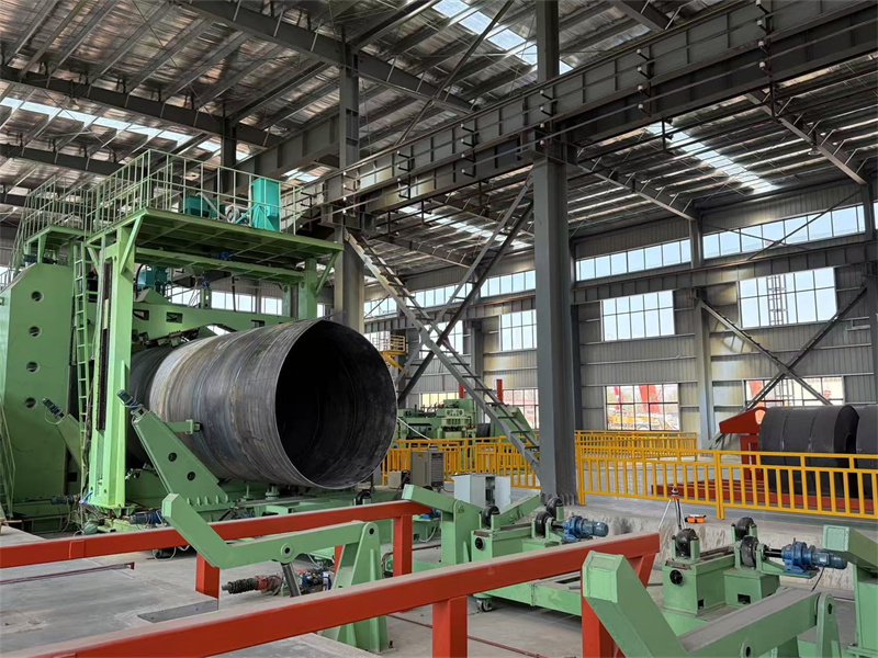 Ssaw pipe rolling machine