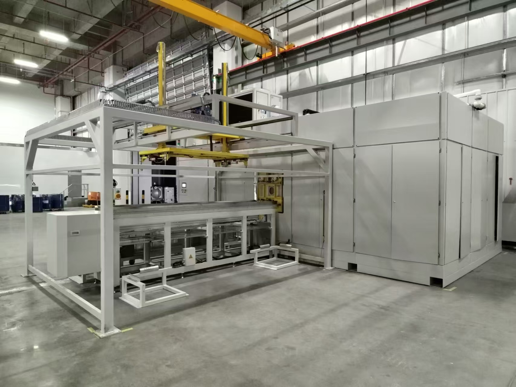 The new generation of fully enclosed solvent based heat exchanger parts cleaning equipment has been successfully delivered to the customer