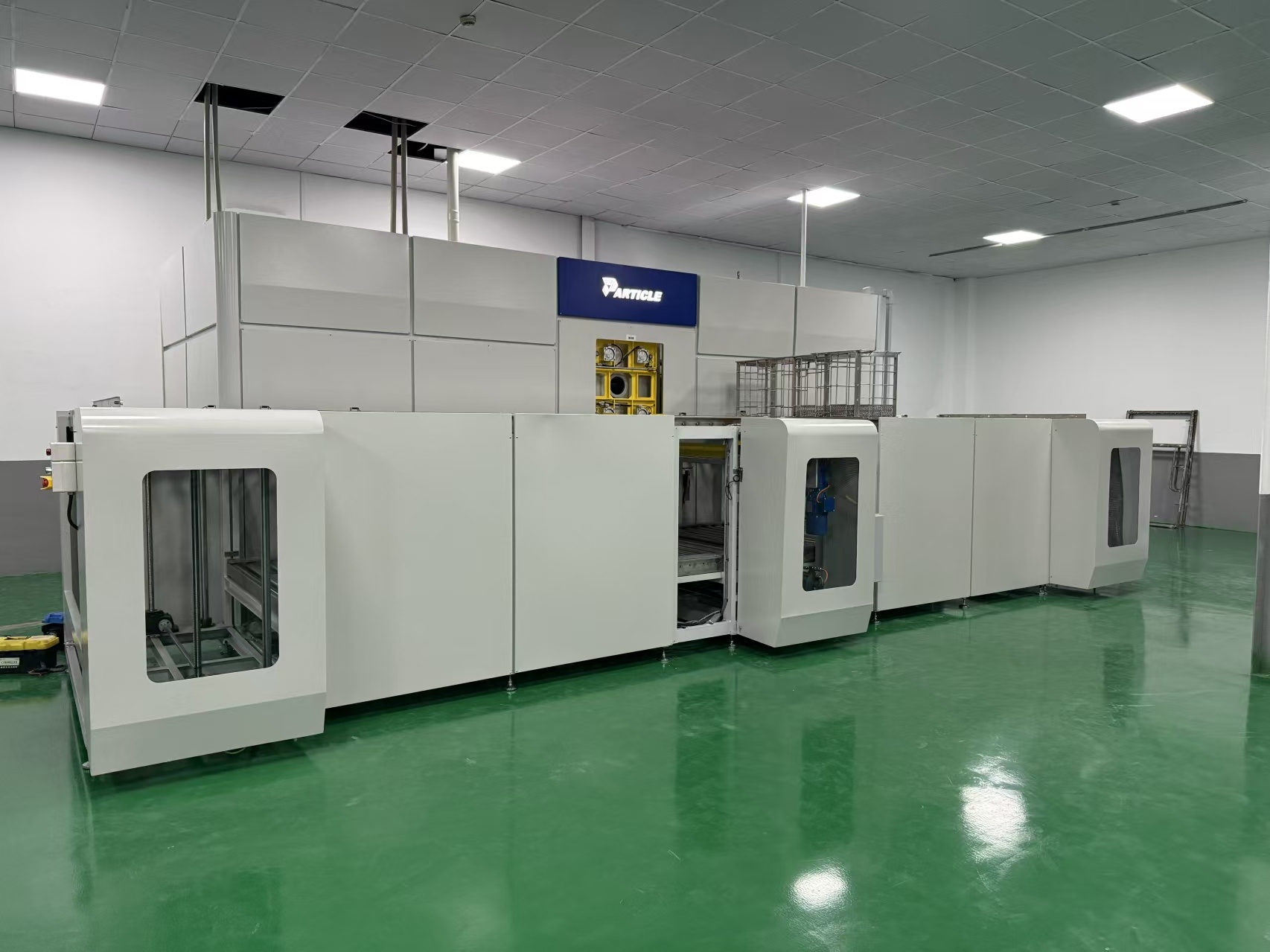 Taicang customer - Large and medium-sized fully enclosed vacuum solvent cleaning equipment successfully delivered to customer