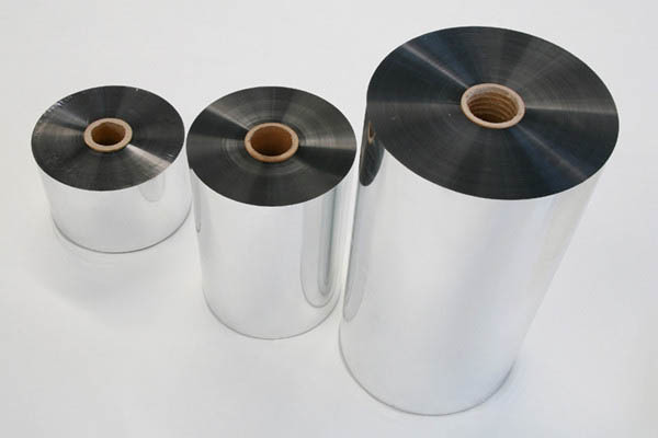 High brightness polyester film