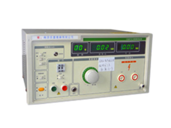 Withstand voltage tester