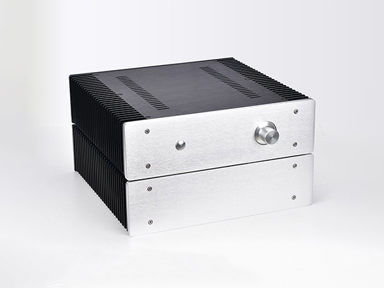 Elevate Your Sound: The Reliable Heat Sink Amplifier Enclosure for Professional Audio