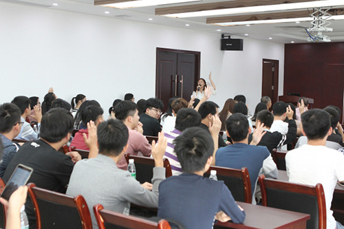 校企合作--肇庆学院师生走进红波实地参观
