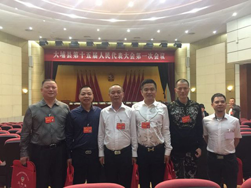 乡情之心 红波推动新农村建设规划之路