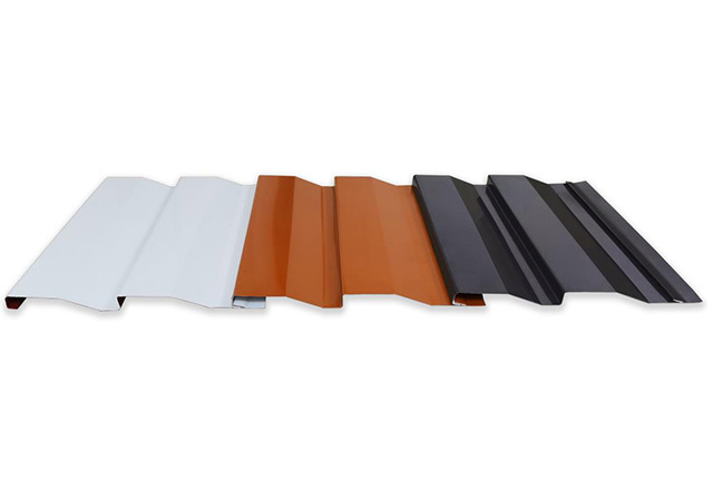 Iron-plastic composite board/iron-plastic composite rubber-plastic board press-formed products