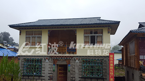 《社会纵横》栏目视觉下：墨脱上的红波合成树脂瓦