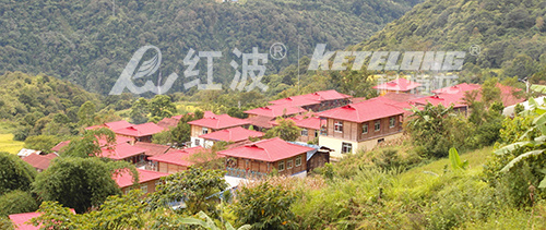 《社会纵横》栏目视觉下：墨脱上的红波合成树脂瓦
