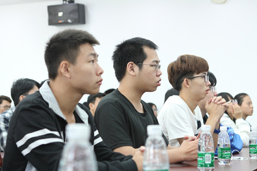 校企合作--肇庆学院师生走进红波实地参观