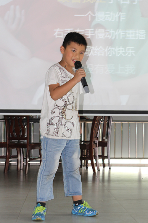 【公司新闻】快乐营闭营 小朋友各显身手