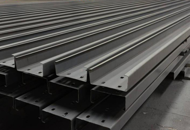 C-type plastic steel anti-corrosion purlin