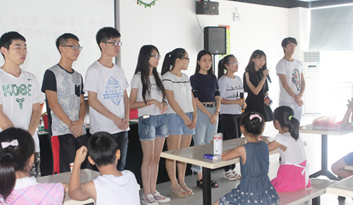 【公司新闻】暑假热浪来袭!大小朋友都来红波“玩”了