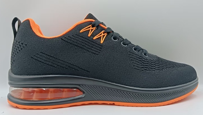 RUNNING SHOES