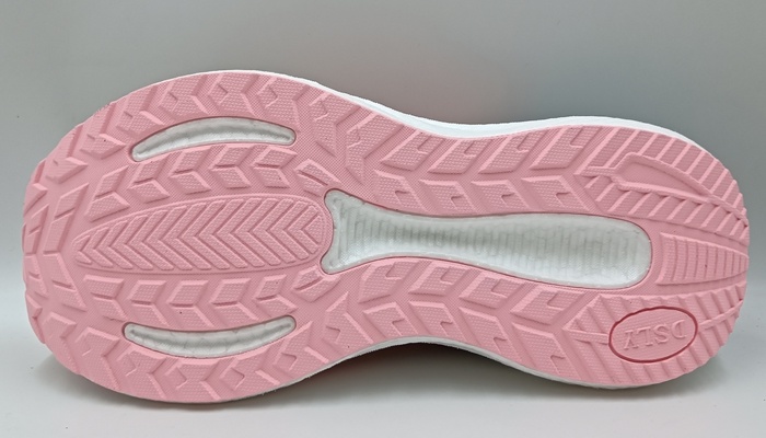 RUNNING SHOES