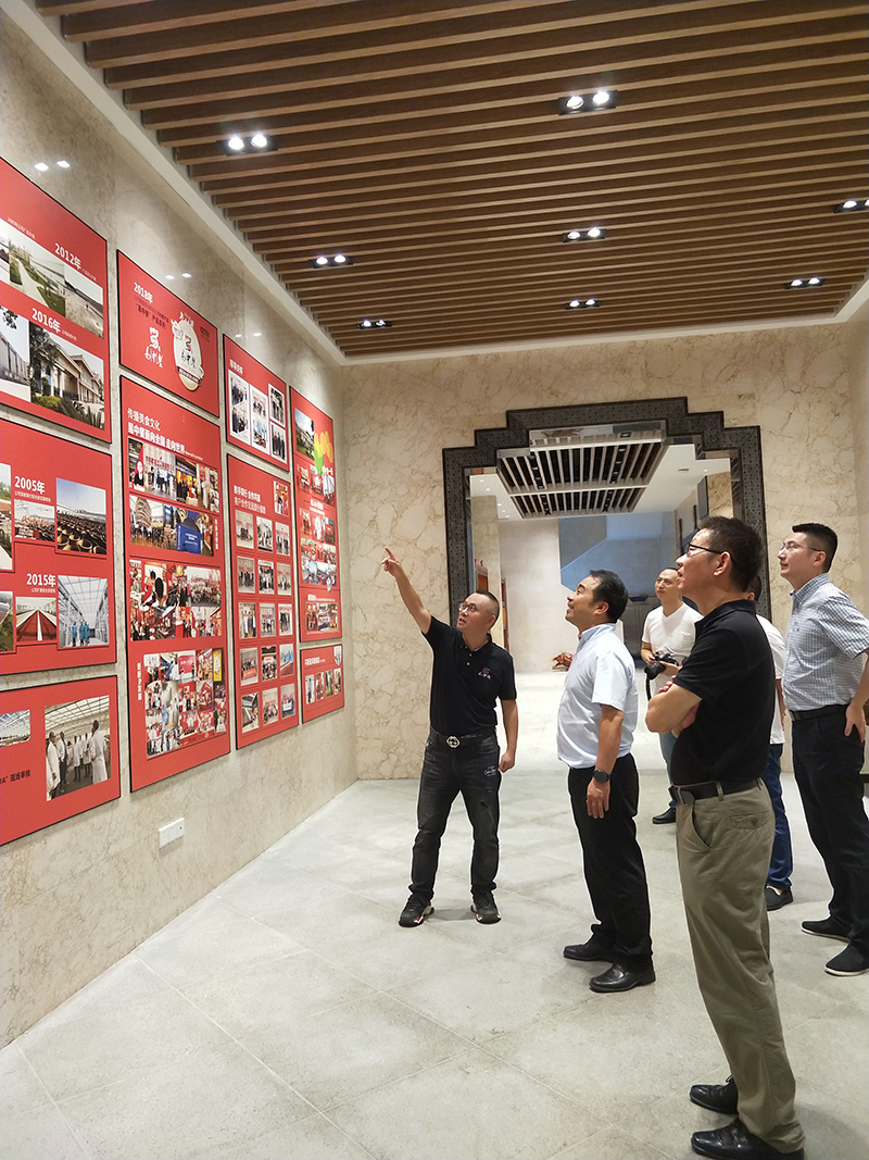 政協主席深入企業一線，實地調研公司發展情況