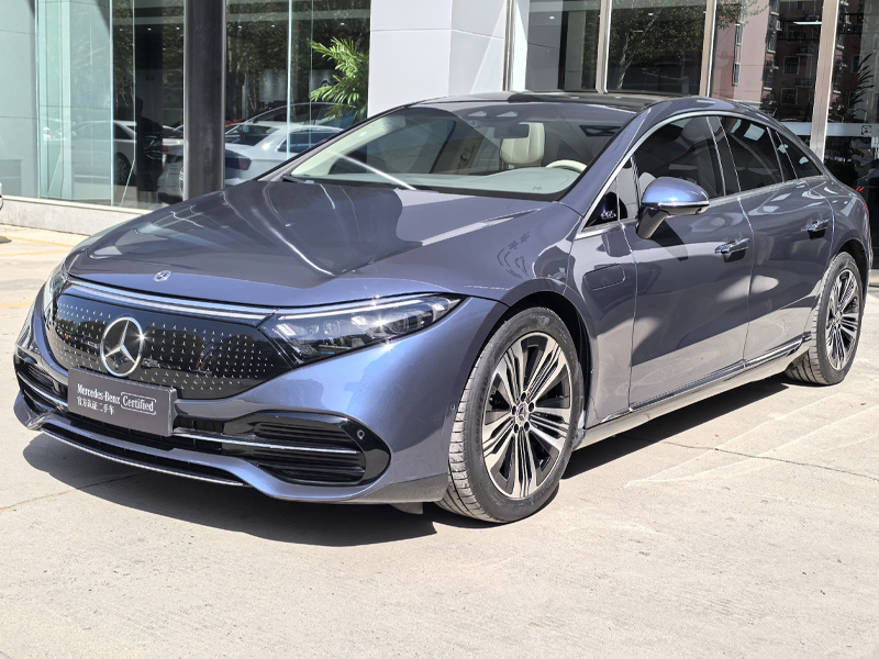 Mercedes-Benz  EQE
