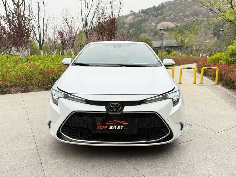 Toyota LIVEN