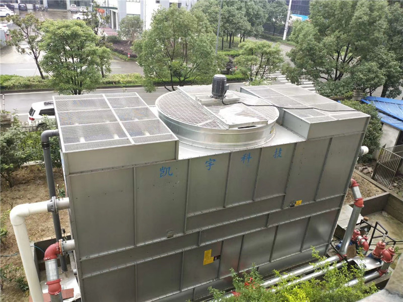 Zhejiang Yusheng Mould Phase II High Speed Injection Moulding Machine Cooling