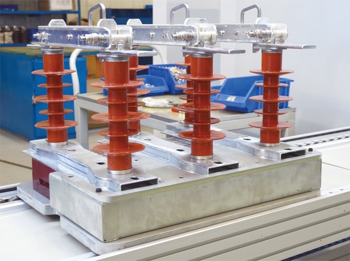 10kV Hand-Operated Double-Column Vertically-Open Disconnector