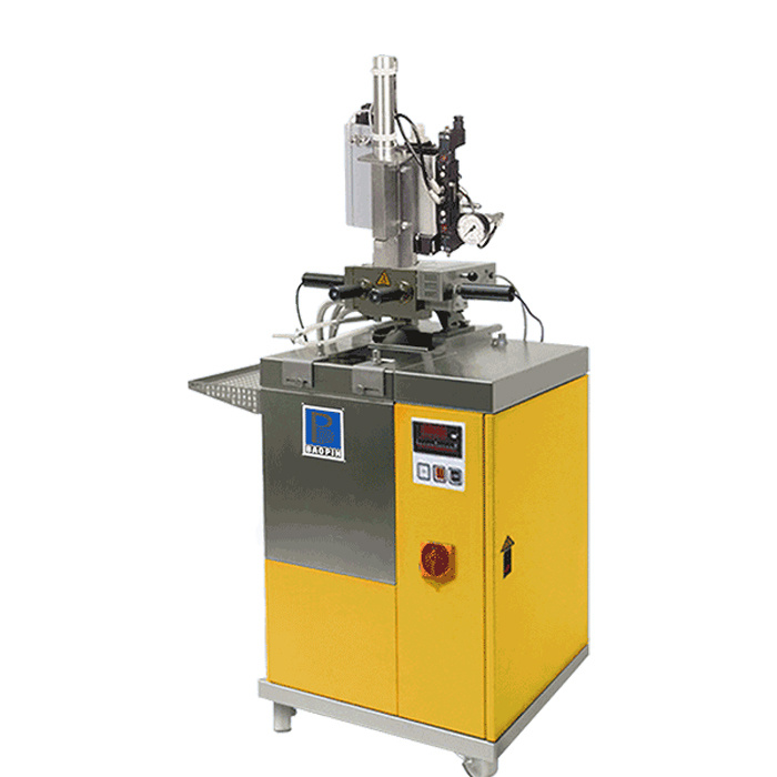 Lab internal mixer equipment control