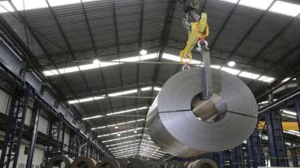 India implements temporary steel import tariffs to protect domestic manufacturers