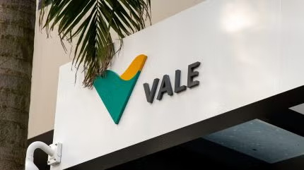 Falling iron ore prices caused a 17% drop in Vale's net profit in the first quarter of 2025.