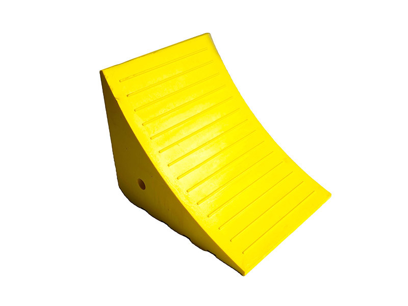 Urethane Wheel Chock-17.32"x14.57"x14.57" / 440mmx370mmx370mm