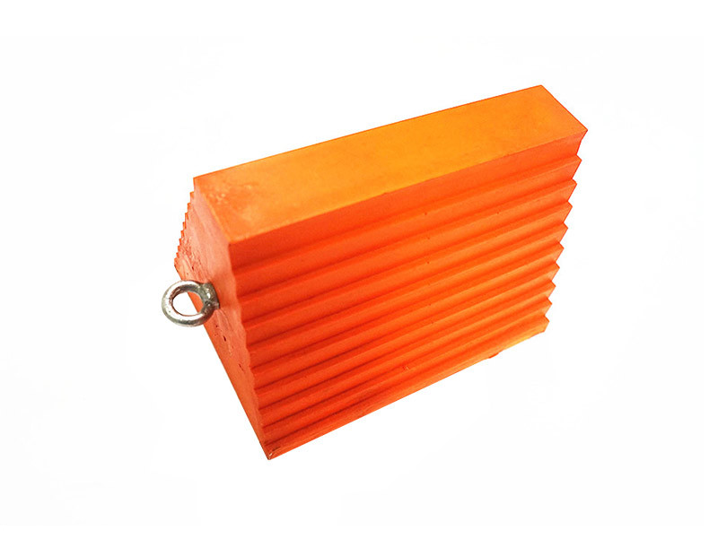 Urethane Wheel Chock-11.02"x7.87"x7.09" / 280mmx200mmx180mm