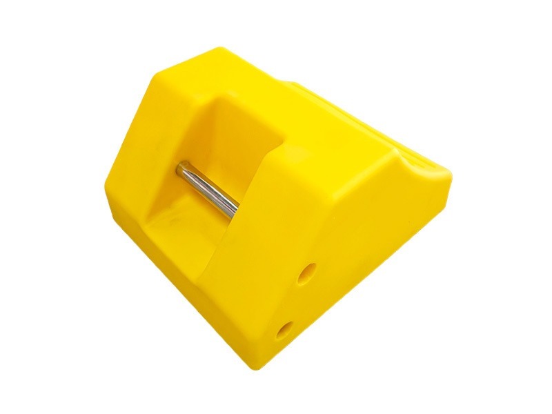 Urethane Wheel Chock-17.79"x15"x9.48" / 452mmx381mmx241mm