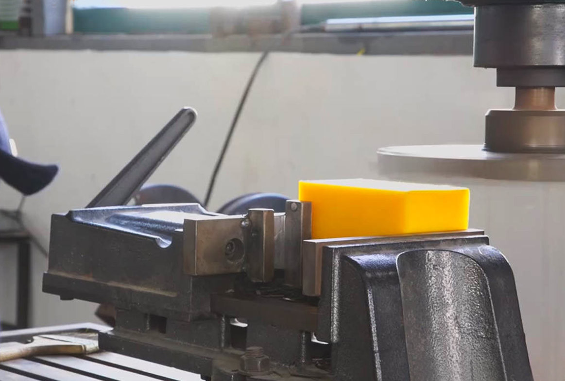 Yantai Fushun PU Products Co., Ltd.