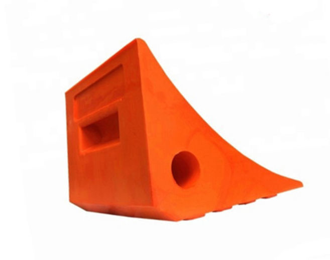 Urethane Wheel Chock-7.87"x6.85"x5.79" / 200mmx174mmx147mm