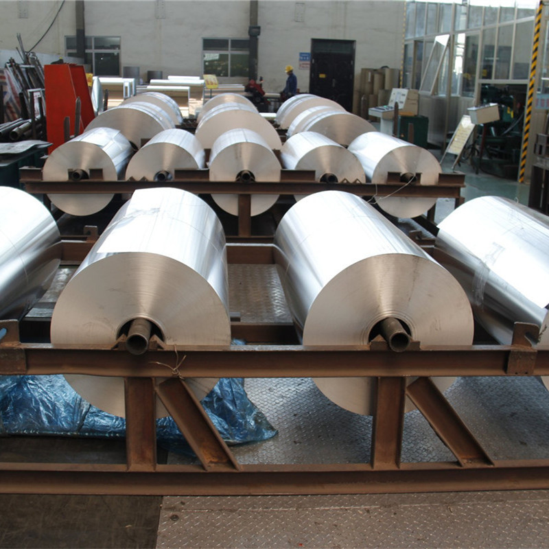 Why Jumbo Roll Aluminium Foil is an Indispensable Asset for Catering Services