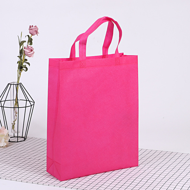 Non-woven handbag custom advertising shopping bag gift bag coated non-woven bag custom clothing store bag