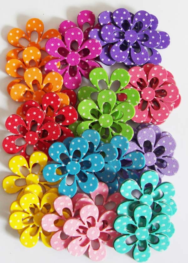 FOAM FLOWERS WITH ADHESIVE