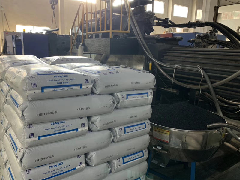Characteristics of PE water supply pipe material