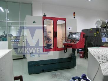 CNC Vertical Machining Center