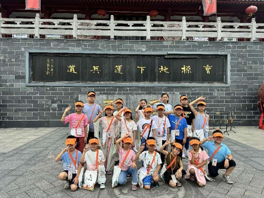 亳州文旅少年說拓片實(shí)踐課： 學(xué)習(xí)歷史傳承文化、體驗(yàn)非遺魅力