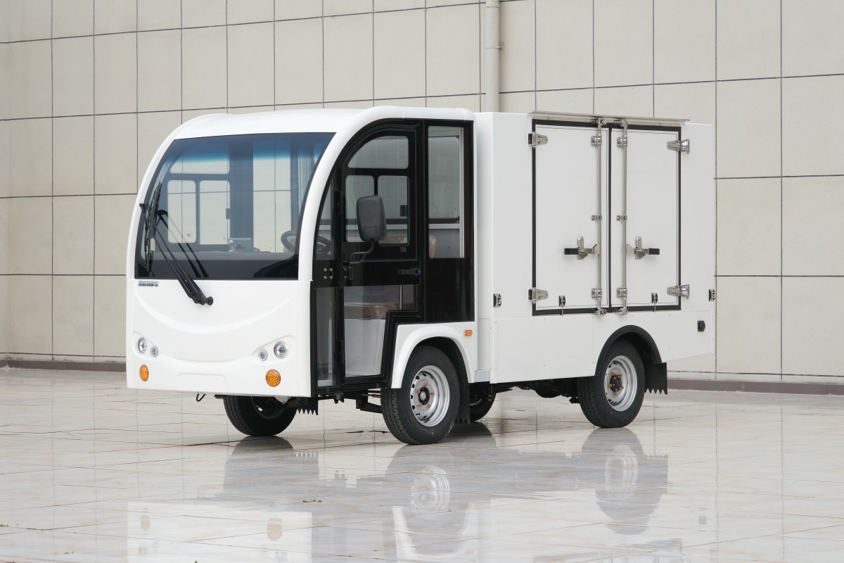 1T cargo box T closed PVC tow hook