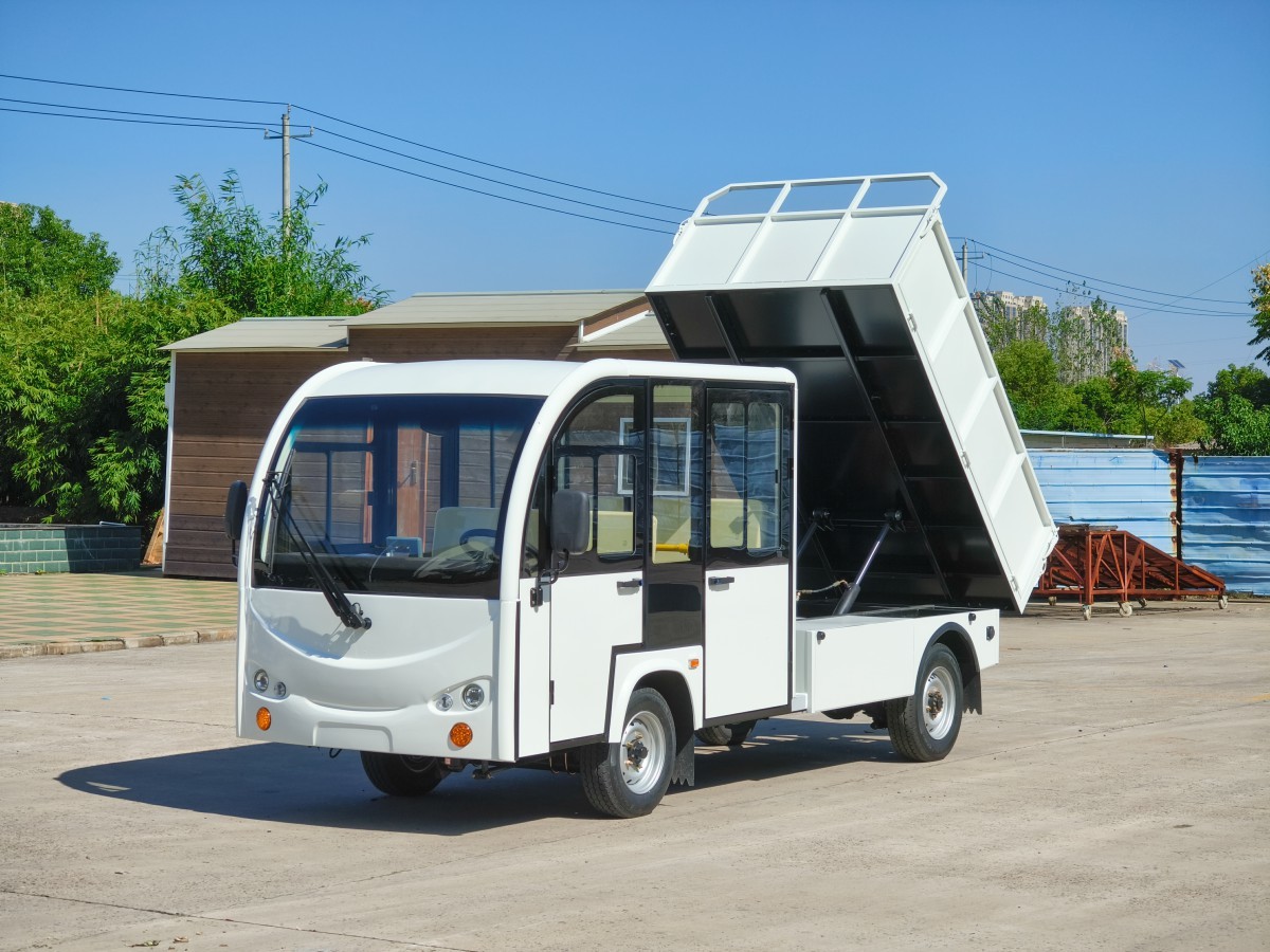 2T dump truck, enclosed, white, double cab
