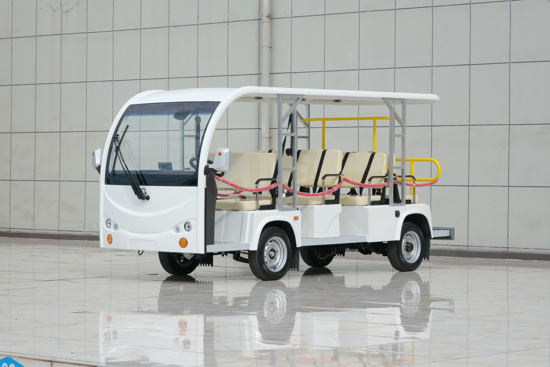 11-seat T-top open white floating top
