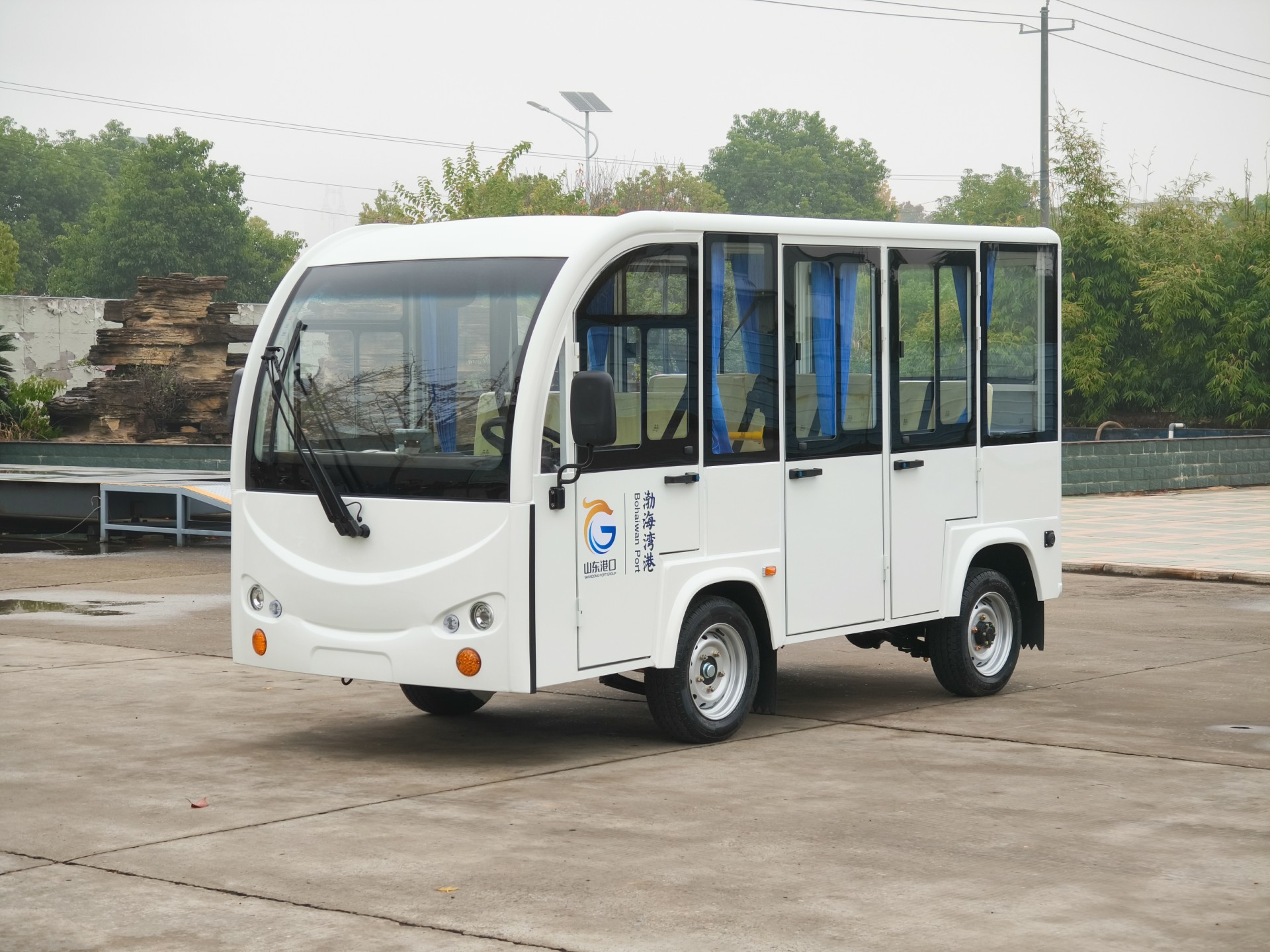 [8-seat T-closed white curtain large fire extinguisher]