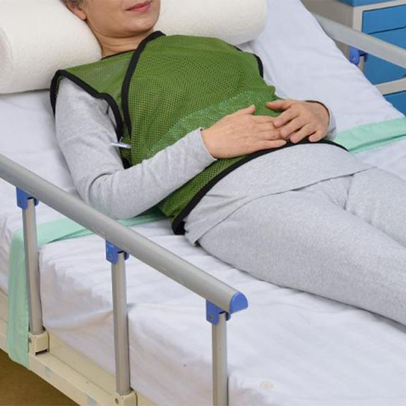 Bed restraint garment