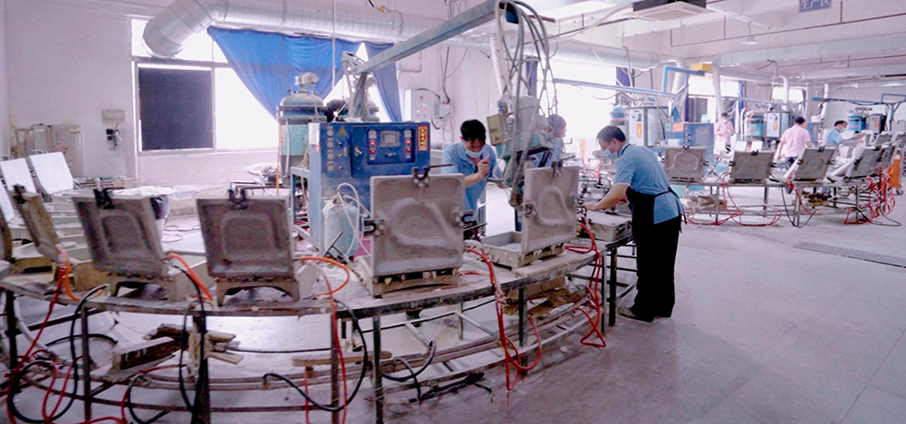 Sponge materials processing Sponge materials processing